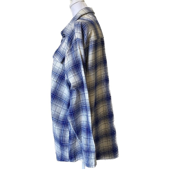 Old Navy Plaid Blue and White Boyfriend Loose Flannel Button Down Size XL - Picture 4 of 8